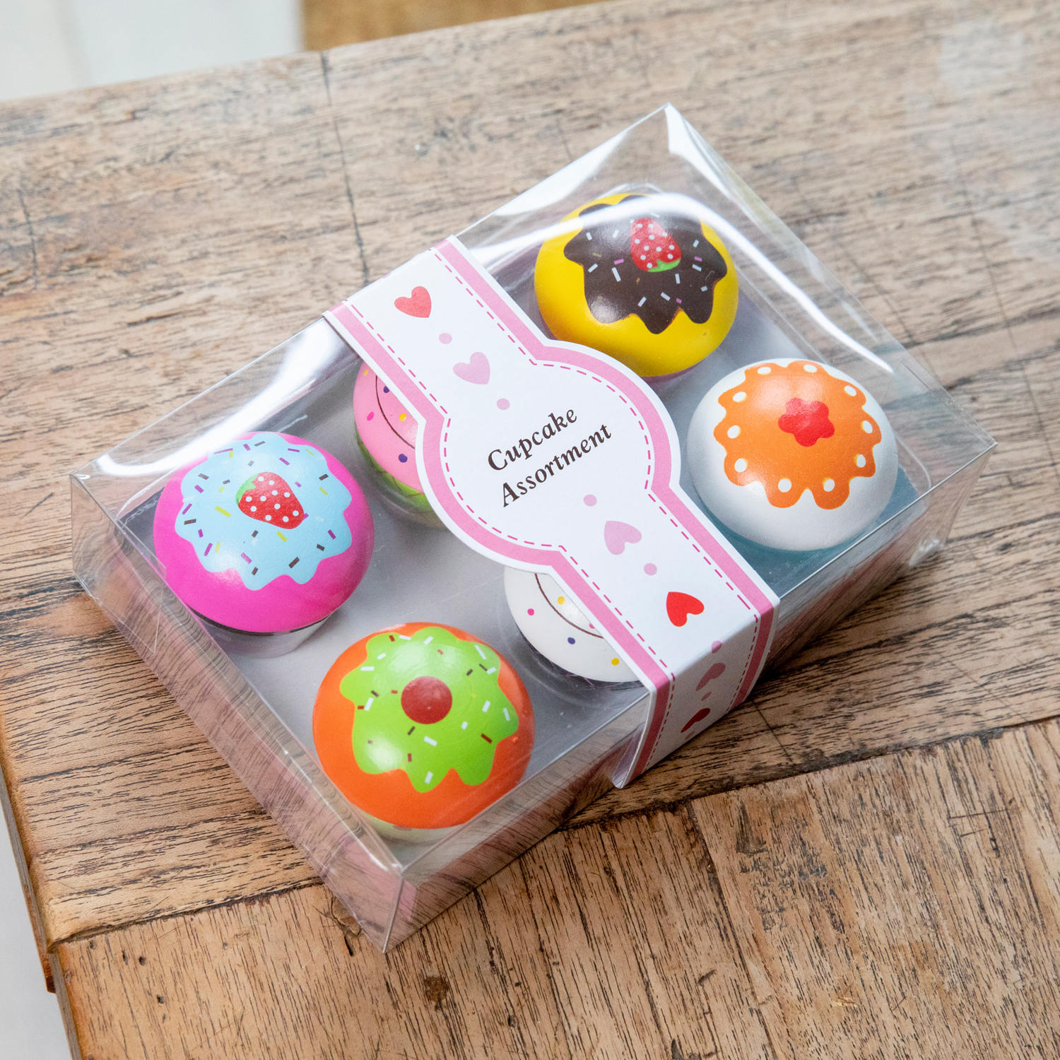 New Classic Toys - Cupcake Assortment in Giftbox - 6 ...